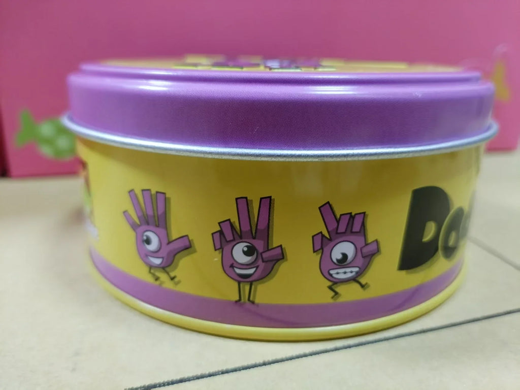 Juego Cartas Disney 100 Años Maravilla - Caja Metal Familia Navidad Halloween