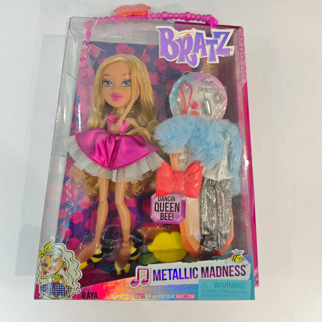 Bratz Snowkissed Doll - Cloe Jade Yasmin Collection Gift