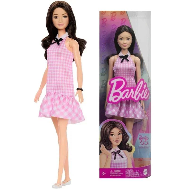 Muñeca Barbie Fashionistas 65 Aniversario Cabello Negro Ondulado Vestido Rosa